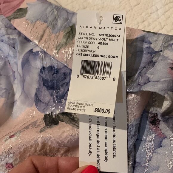 Aidan Mattox one shoulder ball gown violet multi. Size 6 - Picture 15 of 17